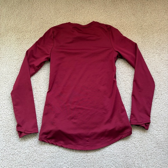 Under Armour Cold Gear Fitted Long Sleeve Shirt Womens XS Maroon - Picture 4 of 6